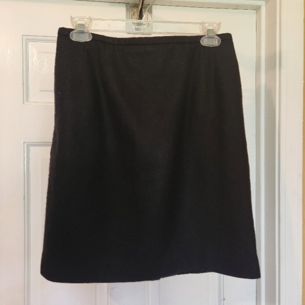 Black Wool Skirt 8P